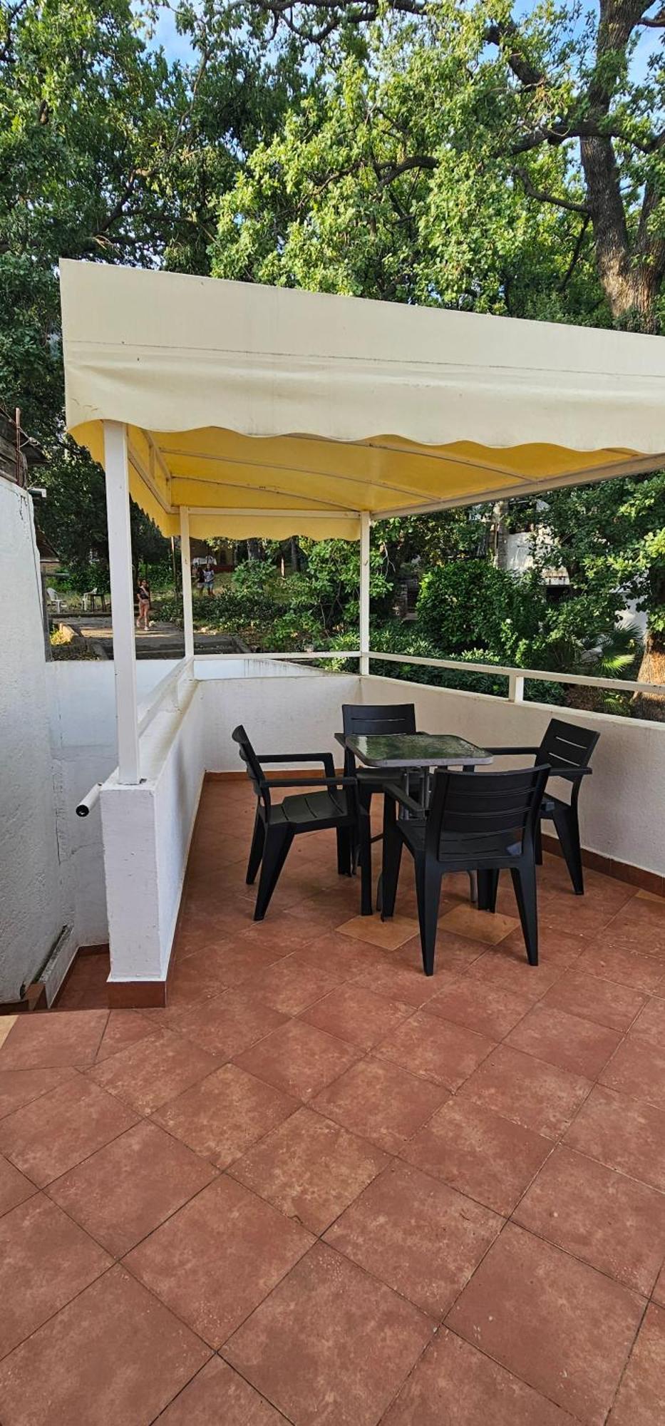 Sea View Apartment Aria Petrovac Bagian luar foto